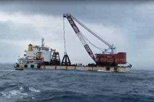 Satpolairud Polresta Banyuwangi Patroli Selat Bali, Awasi Persiapan Pengangkatan Bangkai KMP Tunu Pratama Jaya