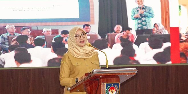 Bakal Diperluas di 41 Kabupaten/ Kota se-Indonesia, Bupati Banyuwangi Paparkan Kiat Sukses Piloting Digitalisasi Bansos