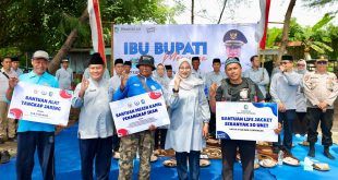 Pemkab Banyuwangi Tingkatkan Produktivitas dan Keselamatan Nelayan dengan Bantuan Mesin Kapal dan Alat Tangkap