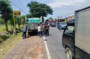 Kecelakaan Beruntun Lima Kendaraan Terjadi di Jalur Nasional Banyuwangi–Situbondo, Satu Orang Luka Berat