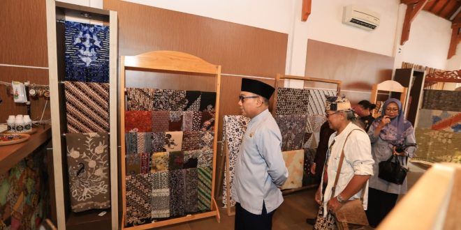 Pusat Batik Banyuwangi Resmi Beroperasi, Wastra Lokal Kini Mudah Diakses