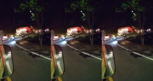 Antrian kendaraan di Jalur Gumitir di momen akhir libur Maulid Nabi Muhammad 2024. (Foto. Ahmad Arif)