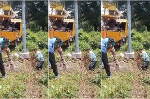 Laporkan keluhan terkait kondisi tiang Penerangan Jalan Umum (LPJU) yang terancam roboh diperbaiki. (Foto. Irfan Hafifi)