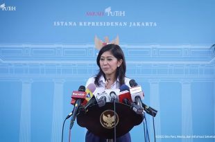 Menteri Komunikasi dan Informatika (Menkominfo), Meutya Hafid, setelah berdiskusi dengan Presiden Prabowo Subianto. (Foto. Kanal YouTube Sekretariat Presiden)