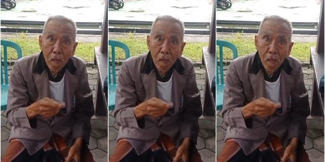 Haji Asrofi lansia yang mengaku asal Buleleng Bali di ketemukan oleh Damkarmat sektor Genteng. (Foto. Istimewa)