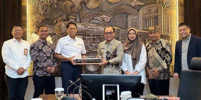 Kereta Api ke Banyuwangi Masuk 3 Besar Terpadat Saat Libur Panjang, Pemkab dan PT KAI Kolaborasi Tingkatkan Kunjungan Wisata