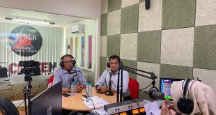 Dispendukcapil Banyuwangi membuka layanan pengurusan administrasi kependudukan (Adminduk) di Halaman Studio Bintang Tenggara. (Foto. Ambar Mei)