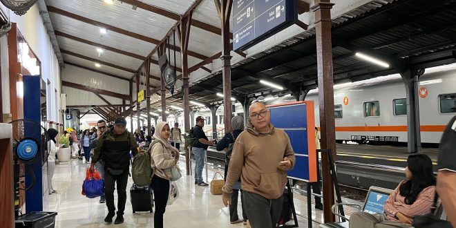 PT KAI Daop 9 Jember Catat Kinerja Positif Selama Libur Panjang Waisak 2025 dengan Total 110.770 Penumpang Kereta Api