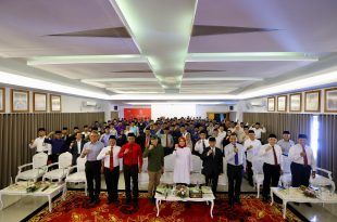 Pemerintah Kabupaten Banyuwangi menghadirkan pakar marketing nasional, Yuswohady, untuk memberikan pembekalan kepada ASN. (Foto. Humas Pemkab For RBT)
