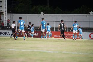 Persewangi Banyuwangi membuka peluang juara di babak 32 besar Liga 4 Putaran Nasional dengan kemenangan 4-1 atas PS Peureulak Raya Aceh. (Foto. Tim Media Persewangi)