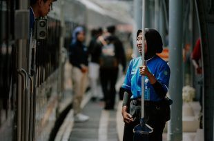 Dari Bordes hingga Toilet, Inilah Wujud Nyata Komitmen KAI Daop 1 Jakarta Jaga Kebersihan Kereta
