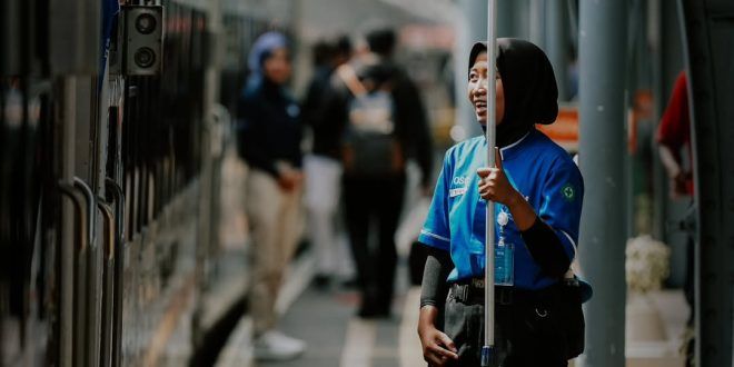 Dari Bordes hingga Toilet, Inilah Wujud Nyata Komitmen KAI Daop 1 Jakarta Jaga Kebersihan Kereta