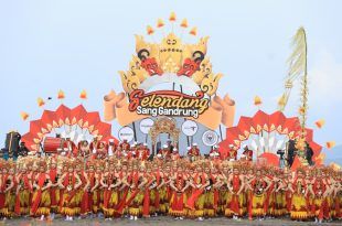 Gandrung Sewu Bawa Berkah Bagi Ratusan UMKM hingga Penginapan