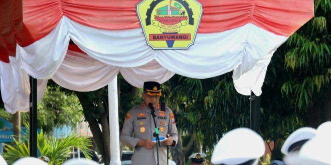 Police Goes To Scholl Polresta Banyuwangi Tanamkan Disiplin dan Karakter Pelajar