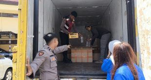 Polresta Banyuwangi Gagalkan Peredaran 2.300 Botol Arak Ilegal di Jalur Utama Jawa Timur