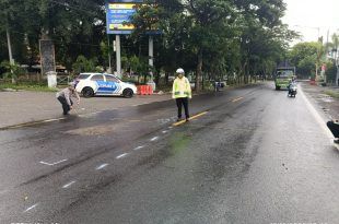 Kecelakaan Maut di Pintu Masuk Terminal Sritanjung, Satu Pengendara Tewas di Tempat
