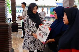 Sejak 2021 Bunga Desa Bupati Ipuk Sudah Separuh Desa di Banyuwangi